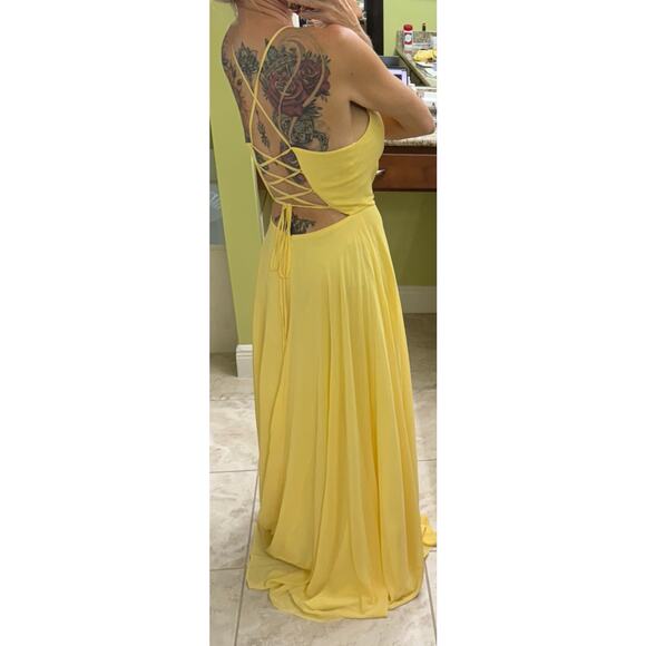 Abby Paris formal Gown 8 Butter Cup yellow Illusion plunging open back NWT $338 - Picture 3 of 15